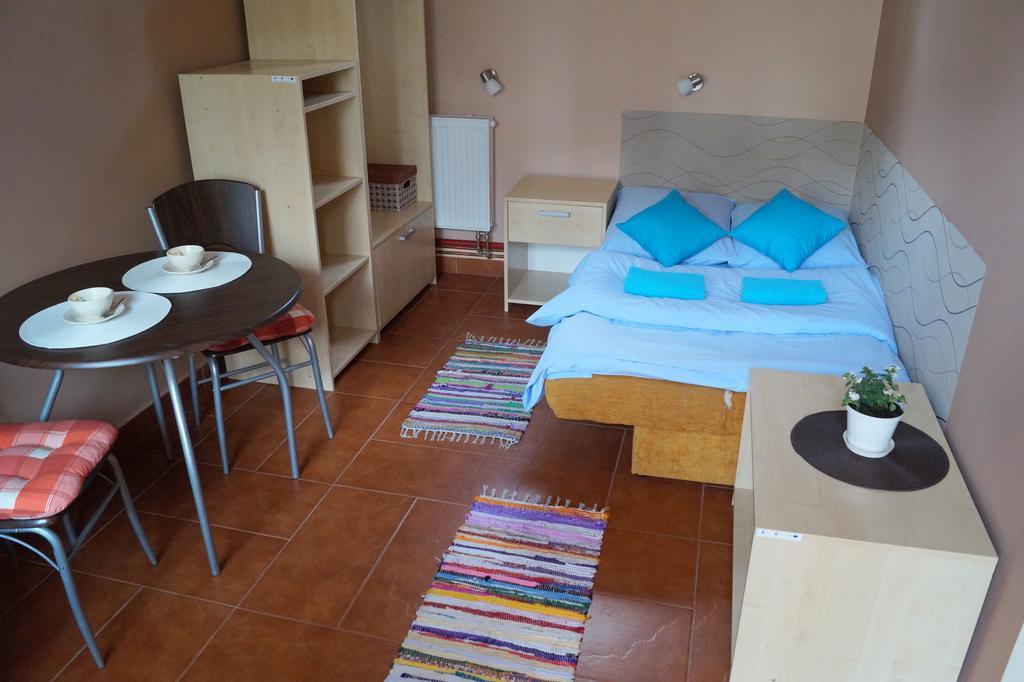 Hôtel Osrodek Wypoczynkowy Forest à Lublin Chambre photo