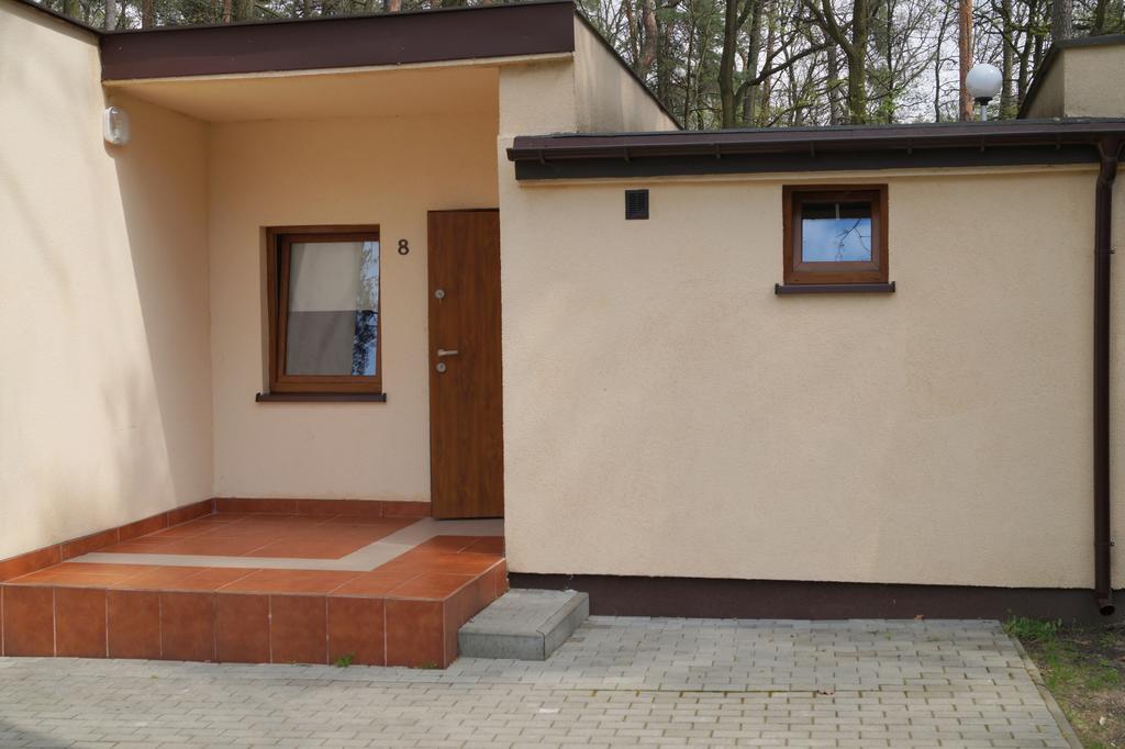 Hôtel Osrodek Wypoczynkowy Forest à Lublin Extérieur photo